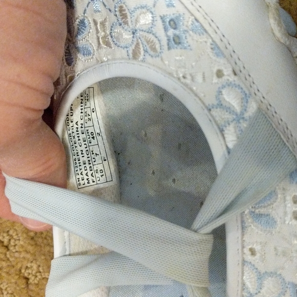 Sketchers floral slipon shoes - Picture 4 of 4